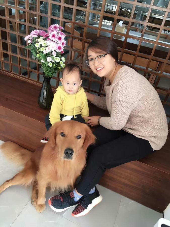 Готель 張家界武陵源北岸輕奢客棧 森林公園店 Чжанцзяцзе Екстер'єр фото